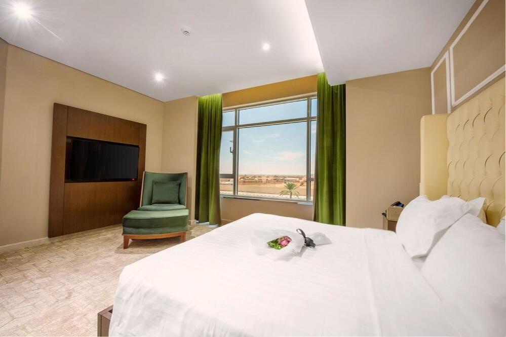 Suknai Royal Hotel Хаиль Экстерьер фото