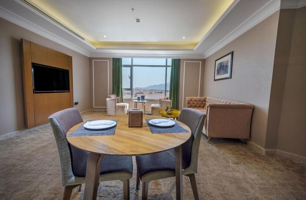 Suknai Royal Hotel Хаиль Экстерьер фото