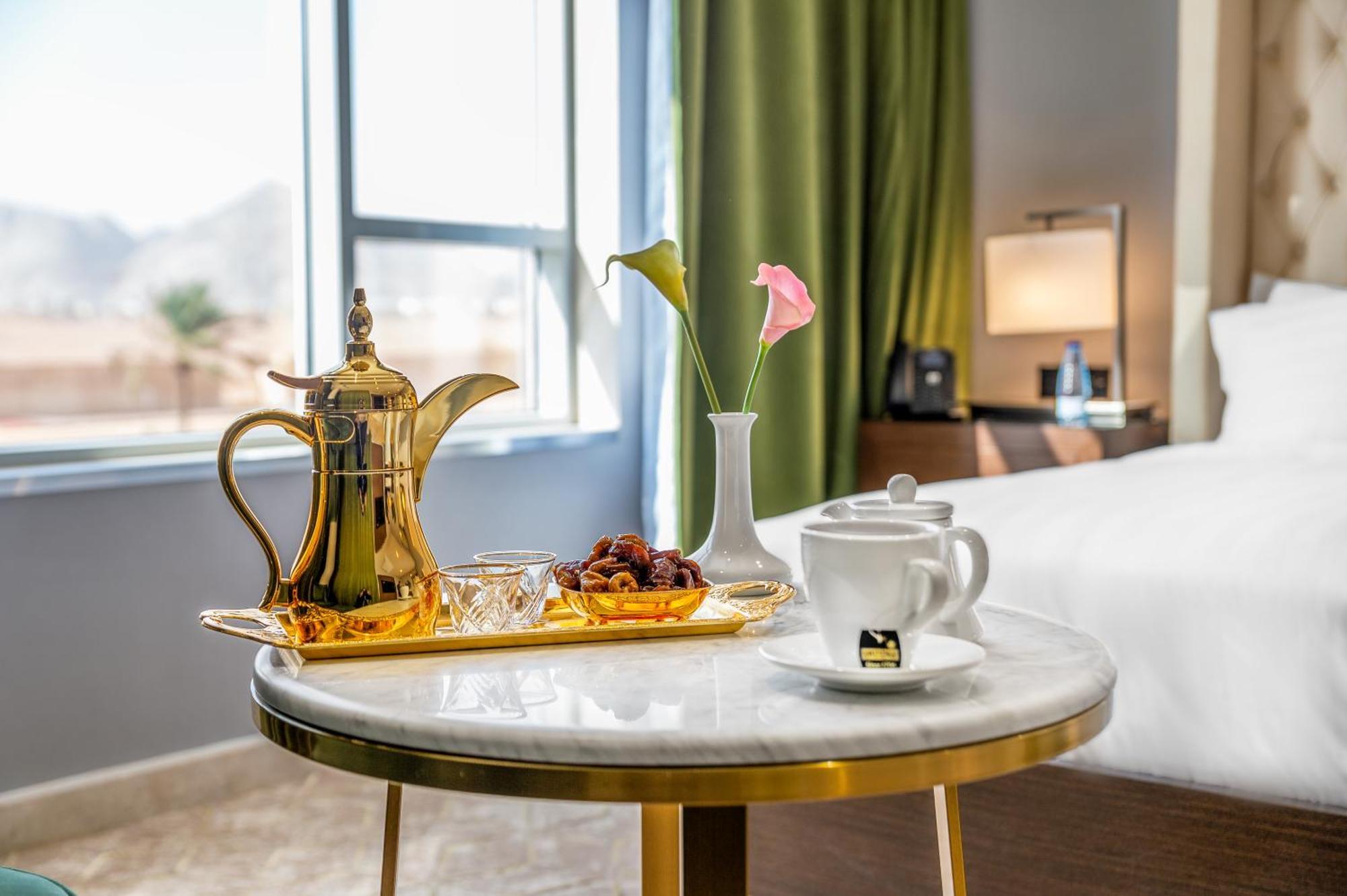 Suknai Royal Hotel Хаиль Экстерьер фото