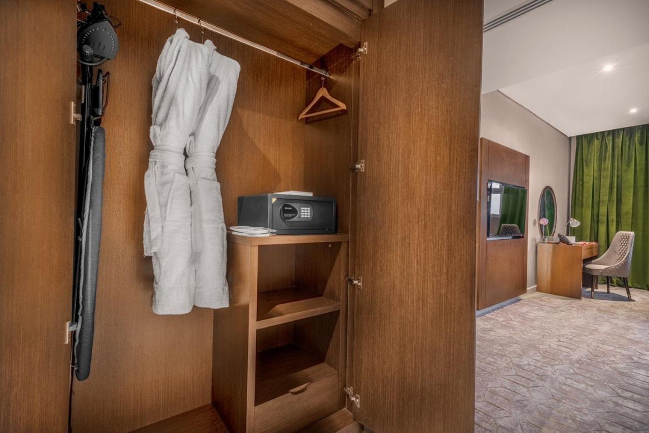 Suknai Royal Hotel Хаиль Экстерьер фото