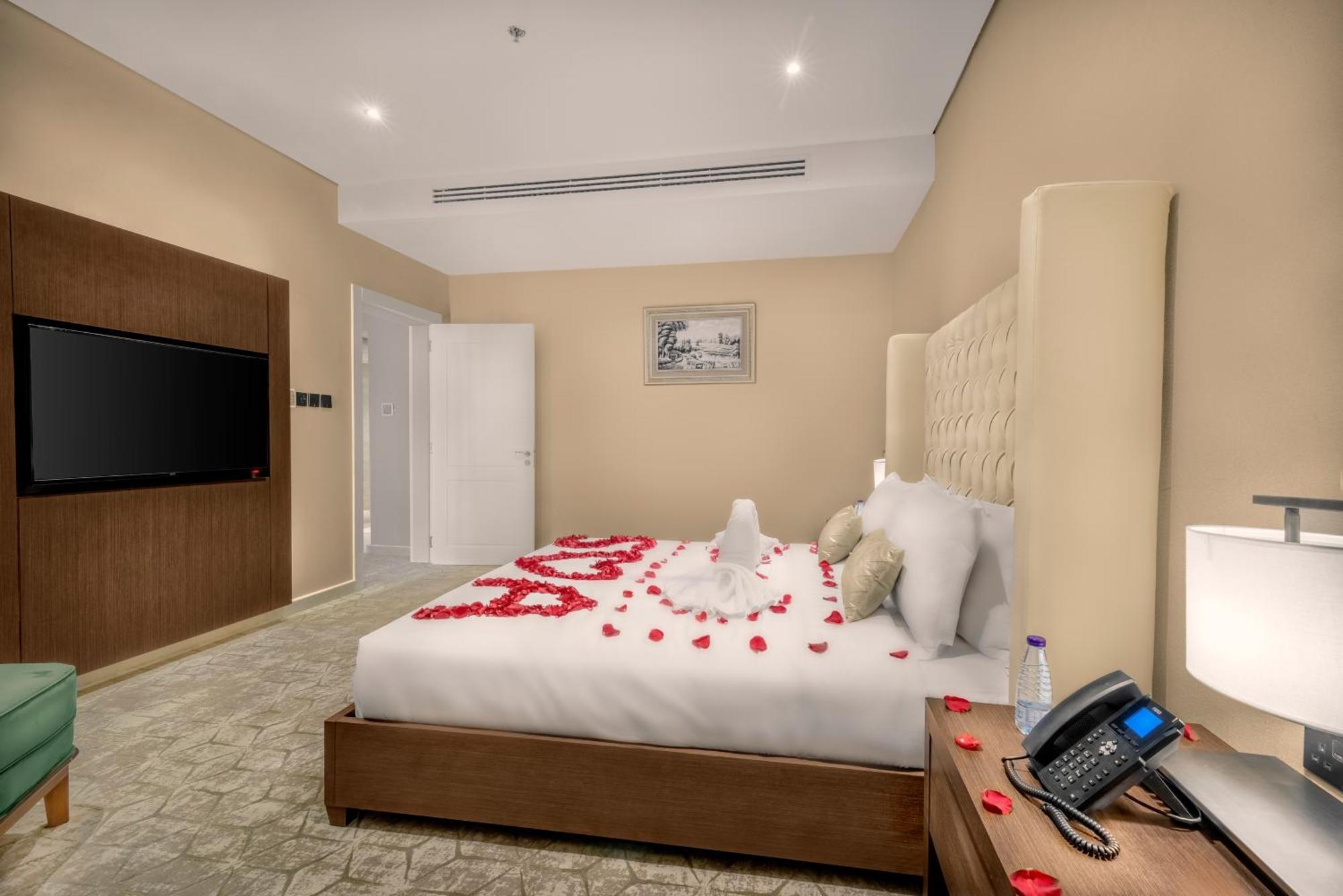 Suknai Royal Hotel Хаиль Экстерьер фото