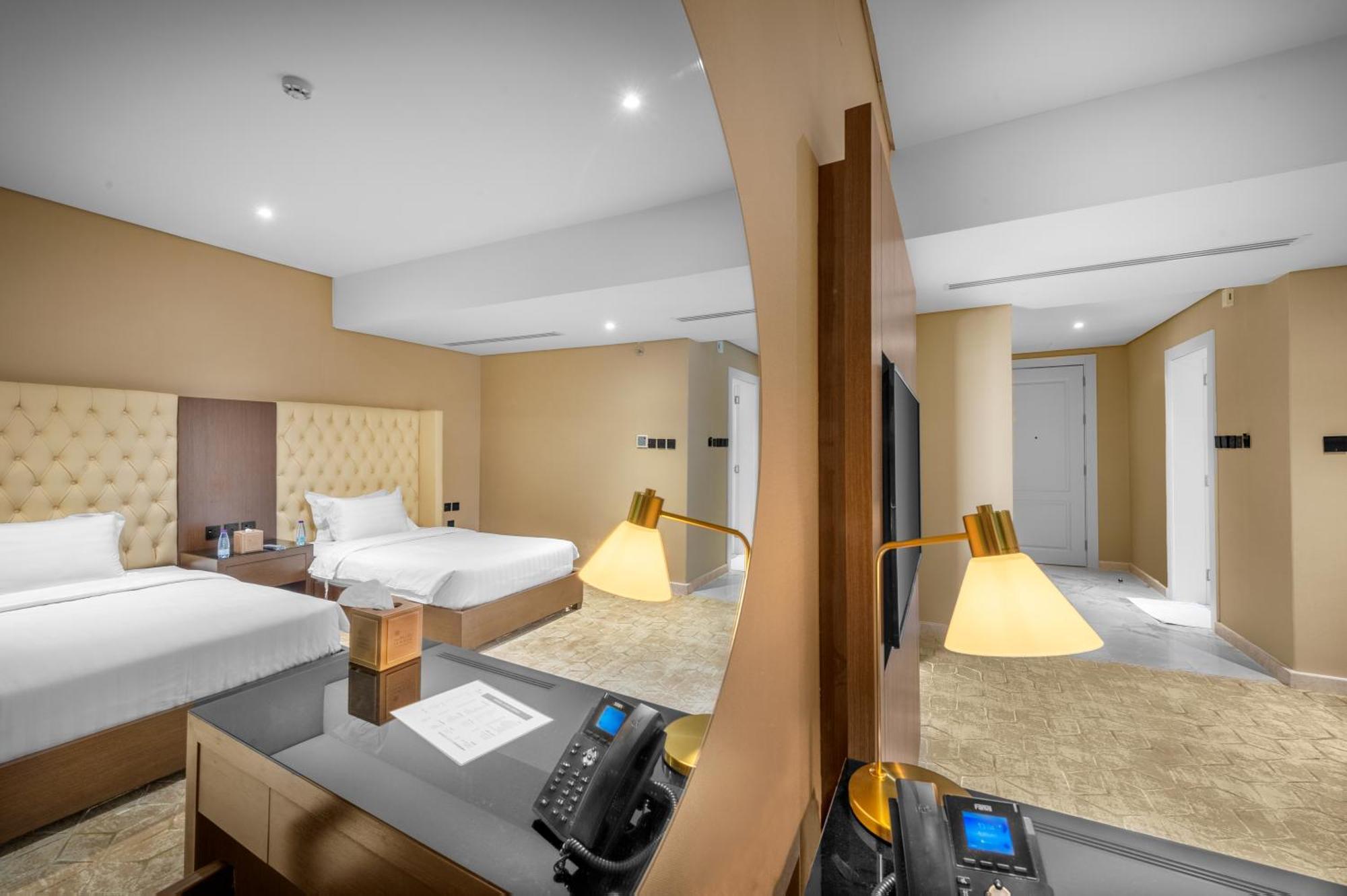 Suknai Royal Hotel Хаиль Экстерьер фото