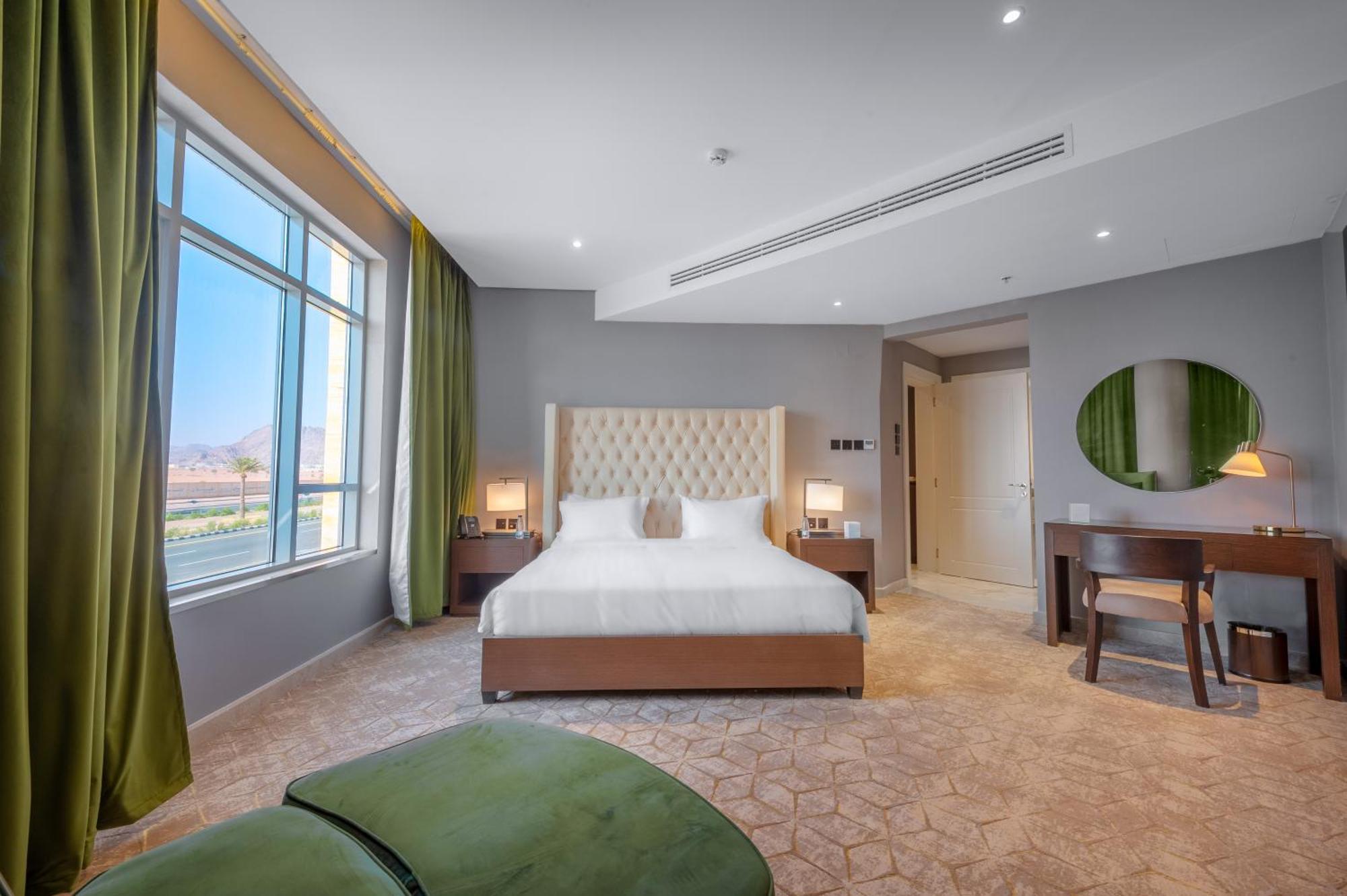 Suknai Royal Hotel Хаиль Экстерьер фото