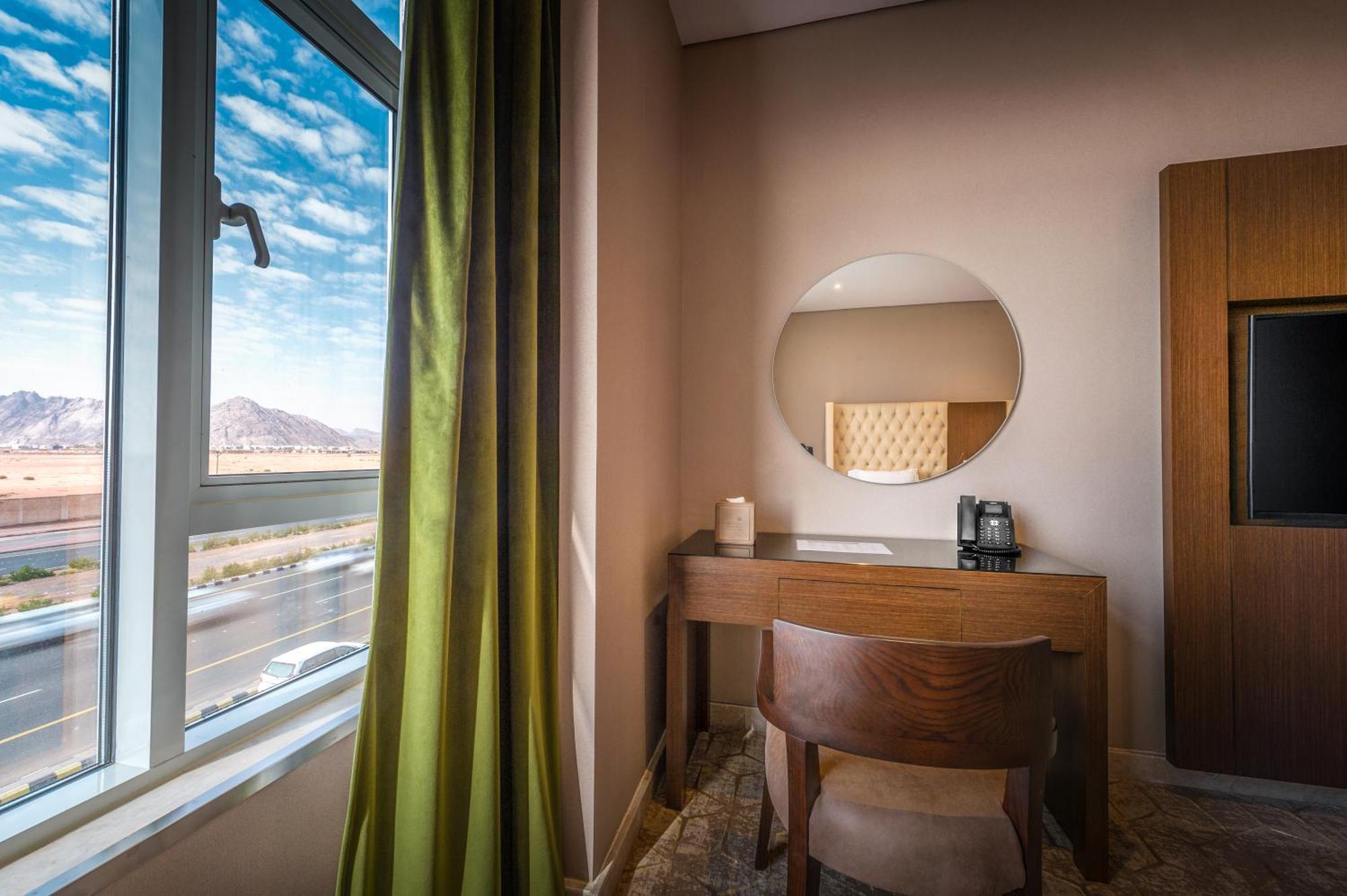 Suknai Royal Hotel Хаиль Экстерьер фото