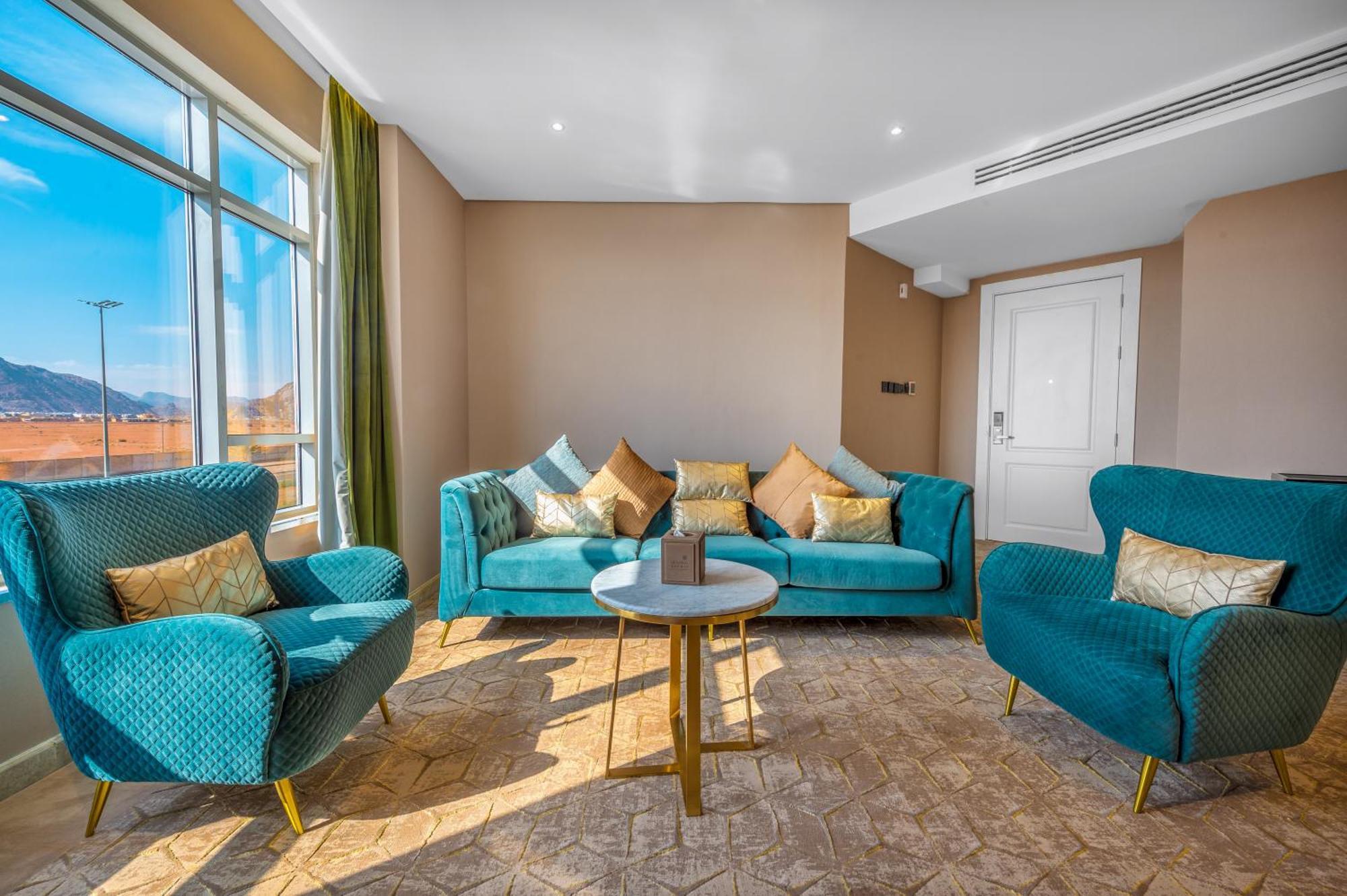 Suknai Royal Hotel Хаиль Экстерьер фото