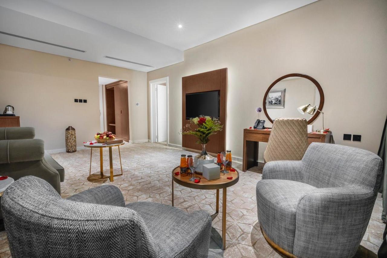 Suknai Royal Hotel Хаиль Экстерьер фото